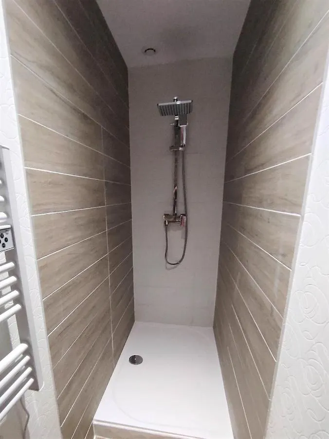 Appartement Cogny - Les Meubles Des Pierres Dorees Theize France